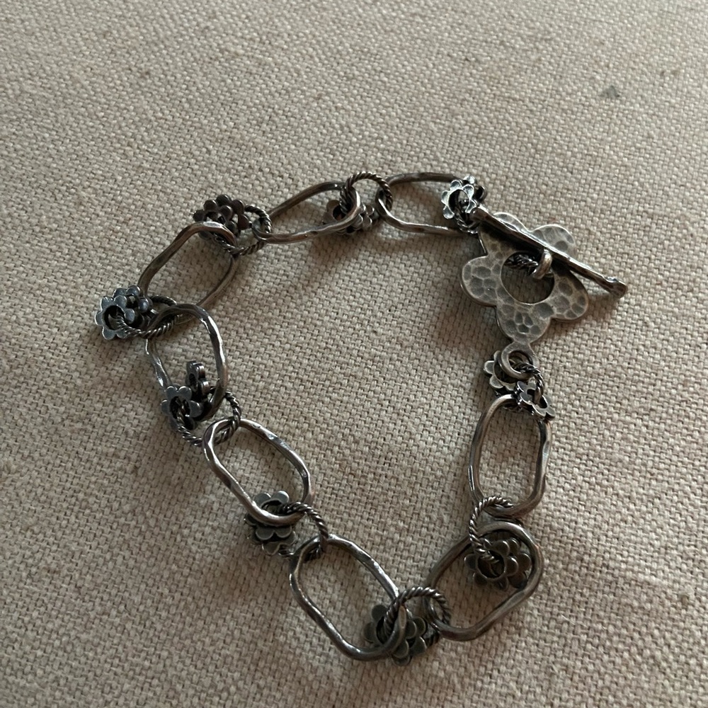 Silpada Silver Floral Link Bracelet